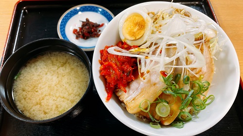 お食事処 和のなごみのチャーシュー丼定食