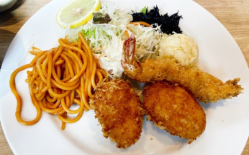 ひらきのカニクリームコロッケコンビ