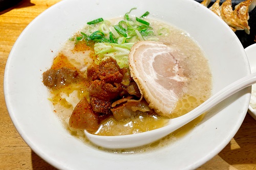 一風堂 博多駅店の博多もつとんこつ