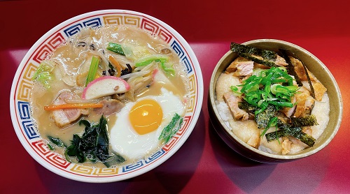きわみ軒支那そば 北島本店のとろろチャーシュー丼と徳島ちゃんぽん