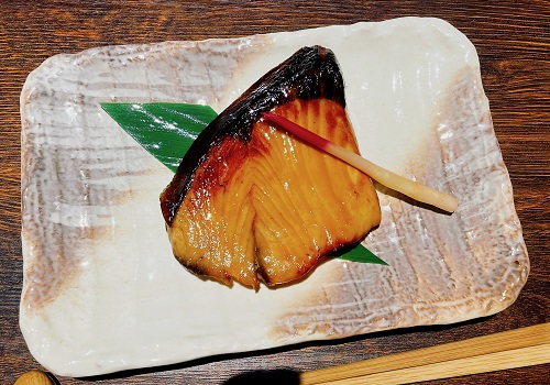 すし屋眞吉 新橋店の焼き魚
