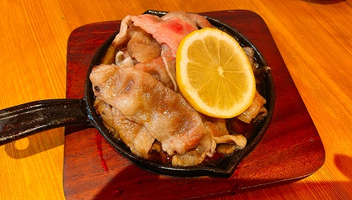 直球てっぱん 銀しゃり鉄板焼の黒毛和牛レモンステーキ