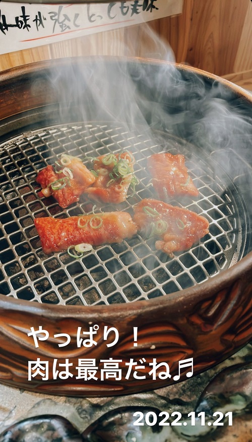 近江焼肉ホルモンすだく鳥取駅前店の肉を焼く前