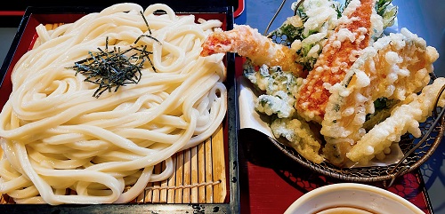 めんや七福 別邸のえびす天さるのアップ