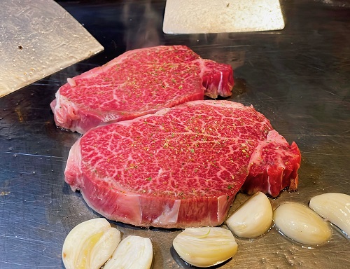 ステーキハウスさちのヒレステーキW