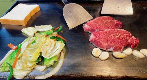 ステーキハウスさちの前菜とヒレステーキW