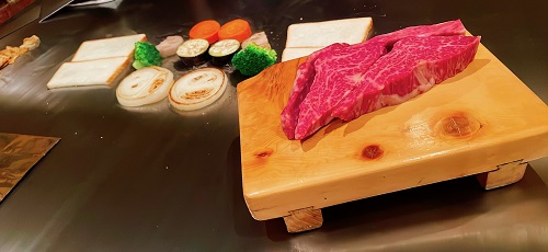 ビフテキのカワムラ 三宮本店の焼き野菜と特選黒毛和牛ステーキ