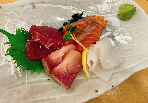 屋台居酒屋 大阪 満マル 岡山駅前店の刺身盛合せ