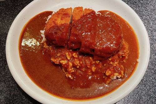 スパイシーマサラ(京都駅)のプレミアム厚切りとんかつカレー