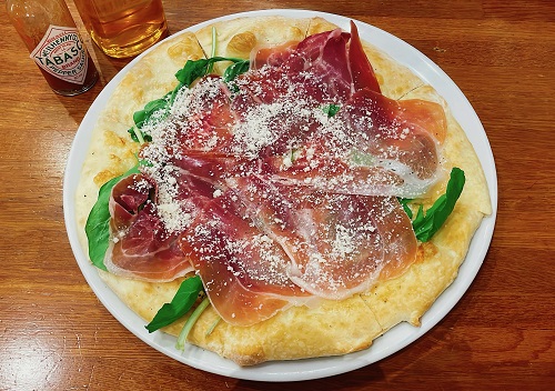 カプリチョーザ フジグラン北島店の生ハムとルッコラ