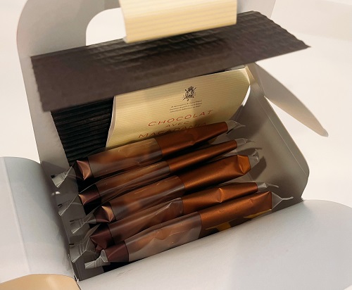 ヴィタメール マカダミアショコラの中身