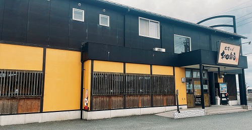 中華そば 村田商店の店舗前