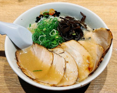 博多だるま DEPARTURE店の店舗前